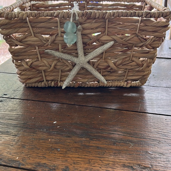 Natural Woven Basket with Starfish Accent - Picture 2 of 2